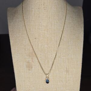 Vintage Gold Tone Dainty Chain Necklace with Oval Faux Blue Sapphire Pendant